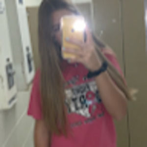 Meet your Posher, Ella